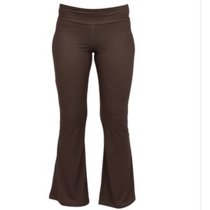 Mountain Mamas Flared Legging XL NEW